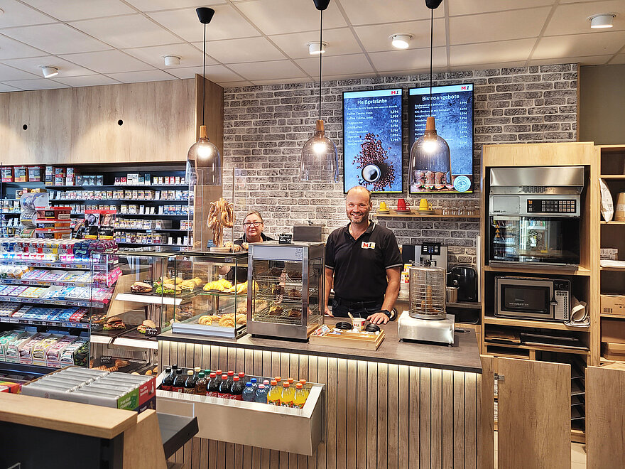 Kaufmann im Einzelhandel an der Tankstelle